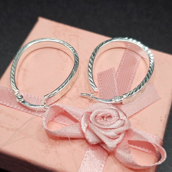 Sterling Silver 925 Rhodium Plated Diamond Cut Twisted Oval Hoop Earrings 18mm - Picture 12 of 13